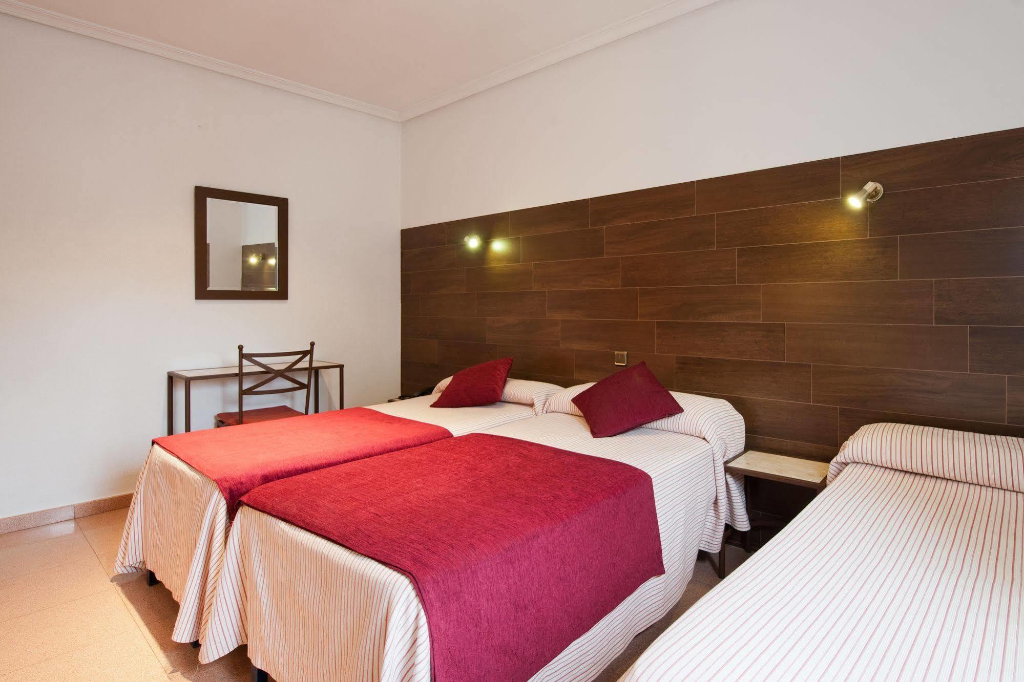 Hostal Sol Toledo Eksteriør billede